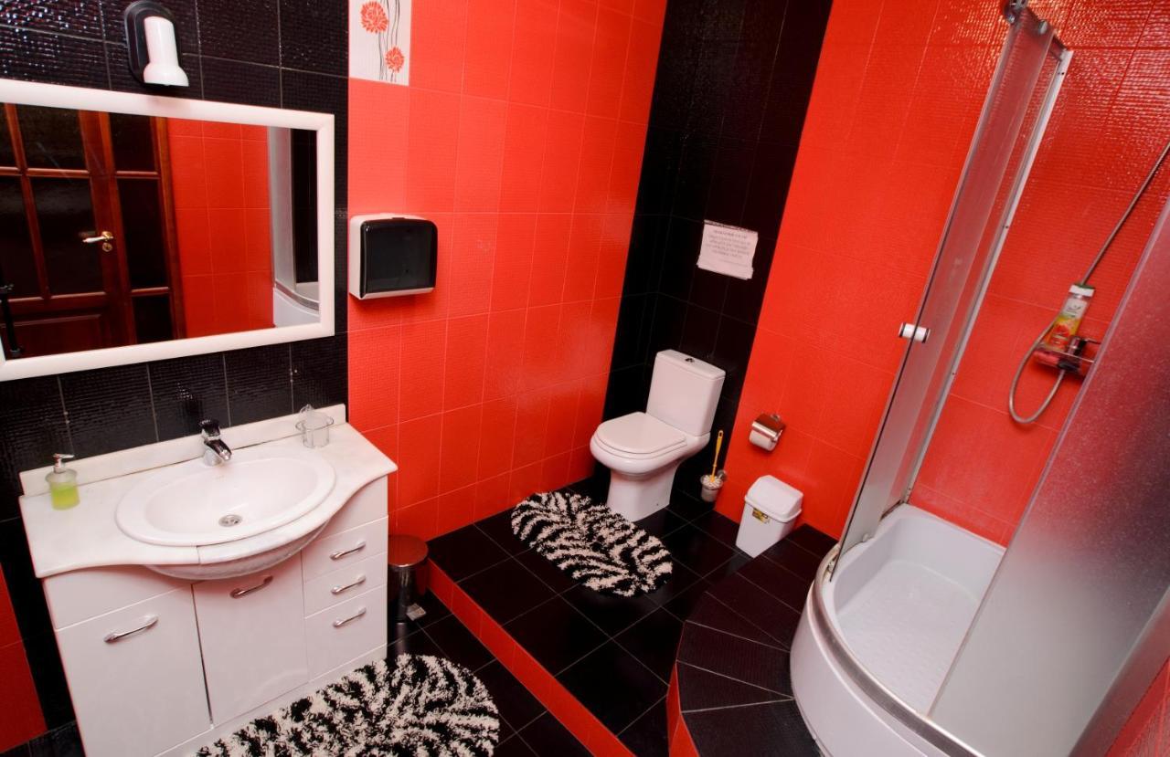 Moskovs'Kyi Avenue 80/82 Apartment Kharkiv Bagian luar foto